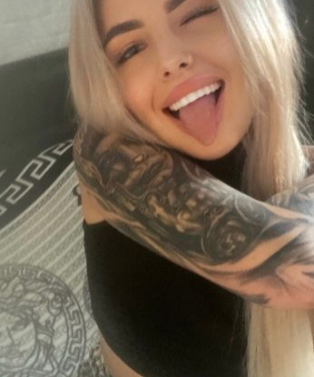 Полина, 23 года